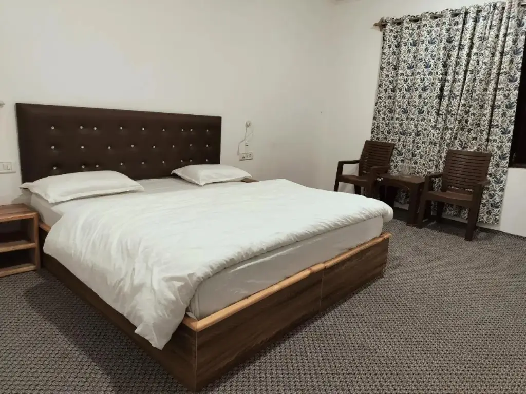 Пахалгам: Sky Light Guest House