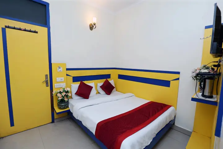 Нью-Дели: Hotel Visa Guest House