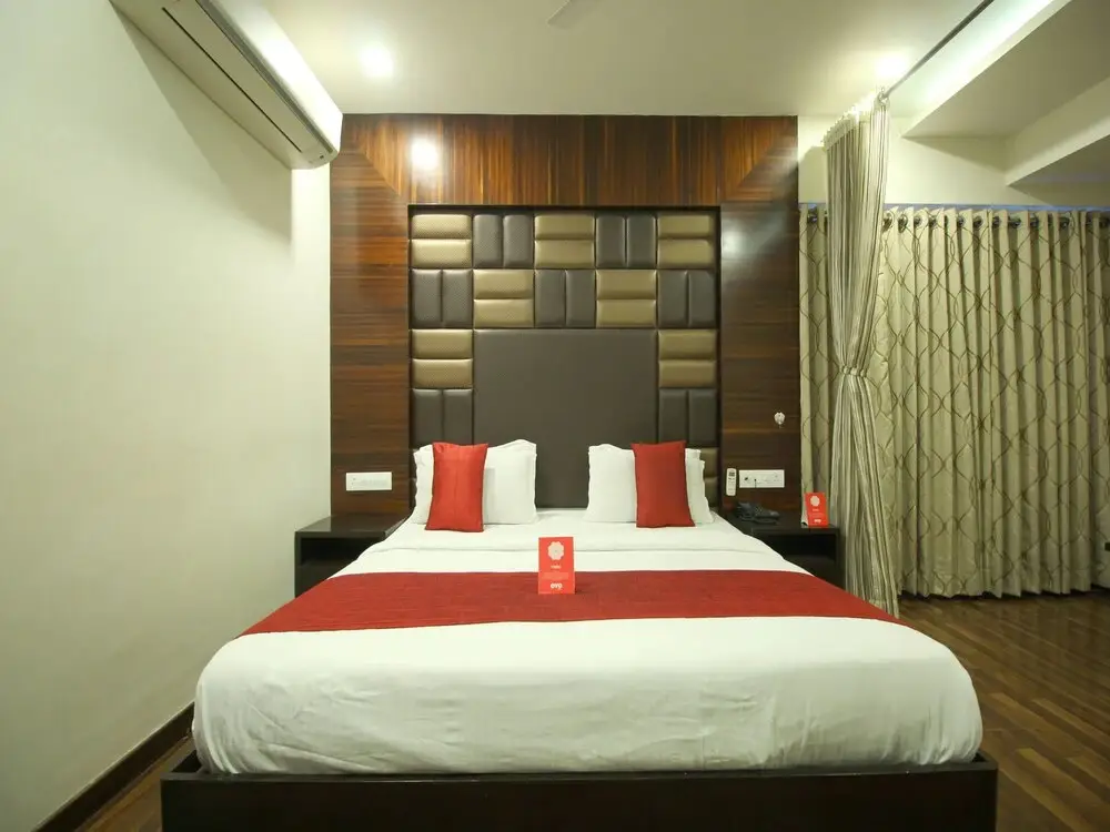 Ахмедабад: Hotel Furaat Inn