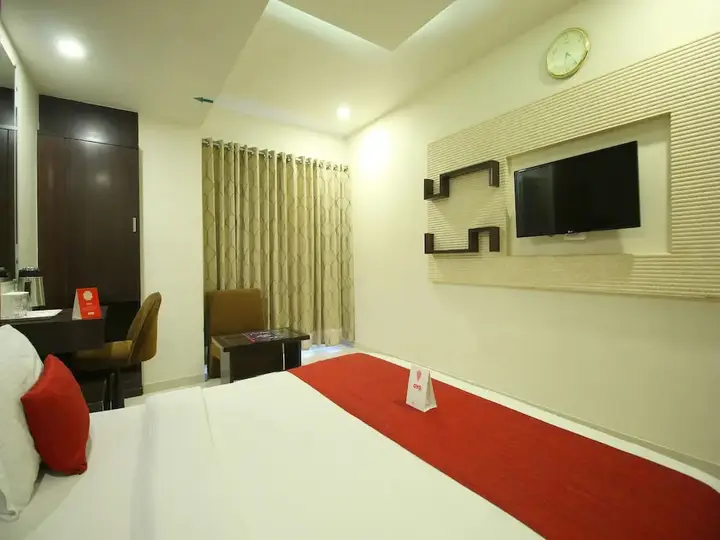 Ахмедабад: Hotel Furaat Inn