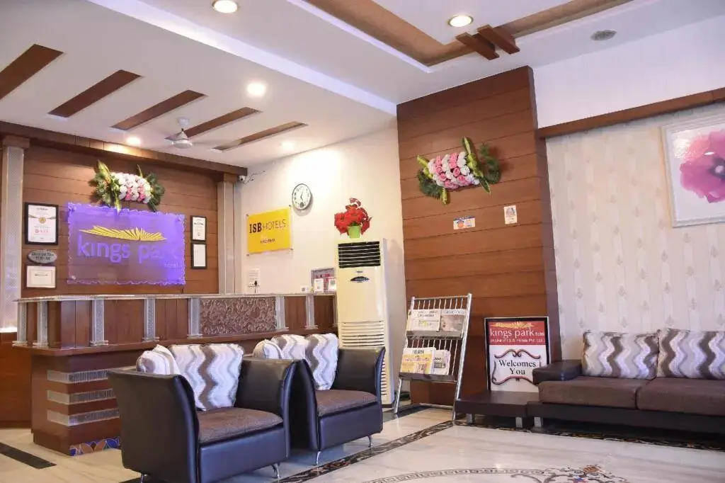 Индаур: Hotel Kings Park