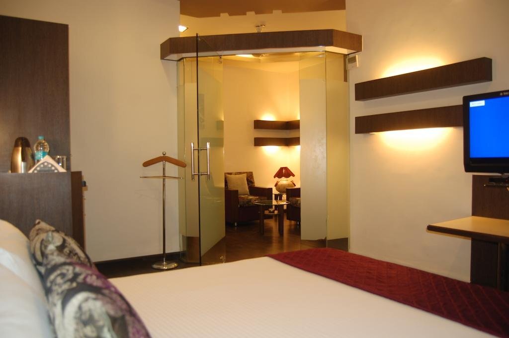 Hotel Shreemaya Rnt Marg — фото 1