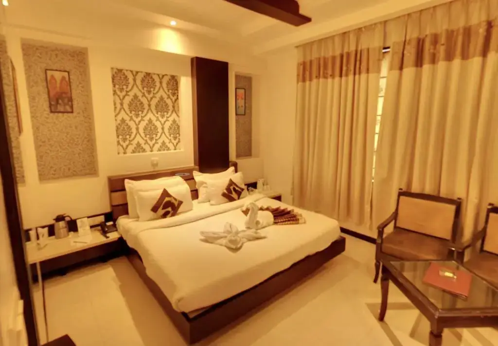 Райпур: Hotel Royale Ambience