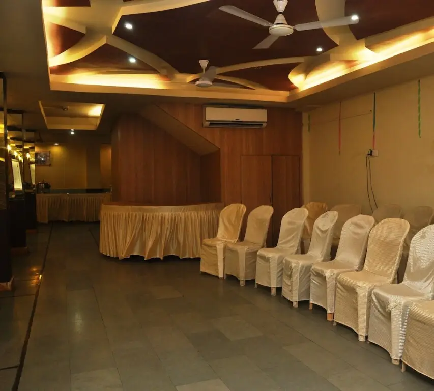 Hotel Sudarshan Palace — фото 1