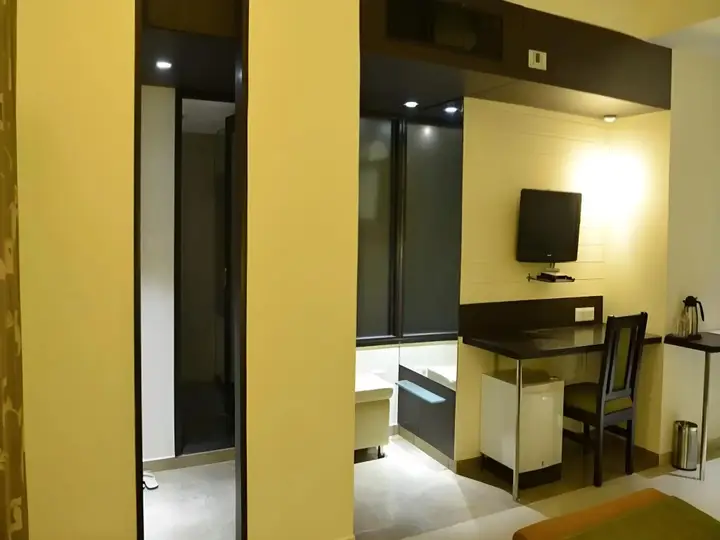 Ахмедабад: Hotel The Westend