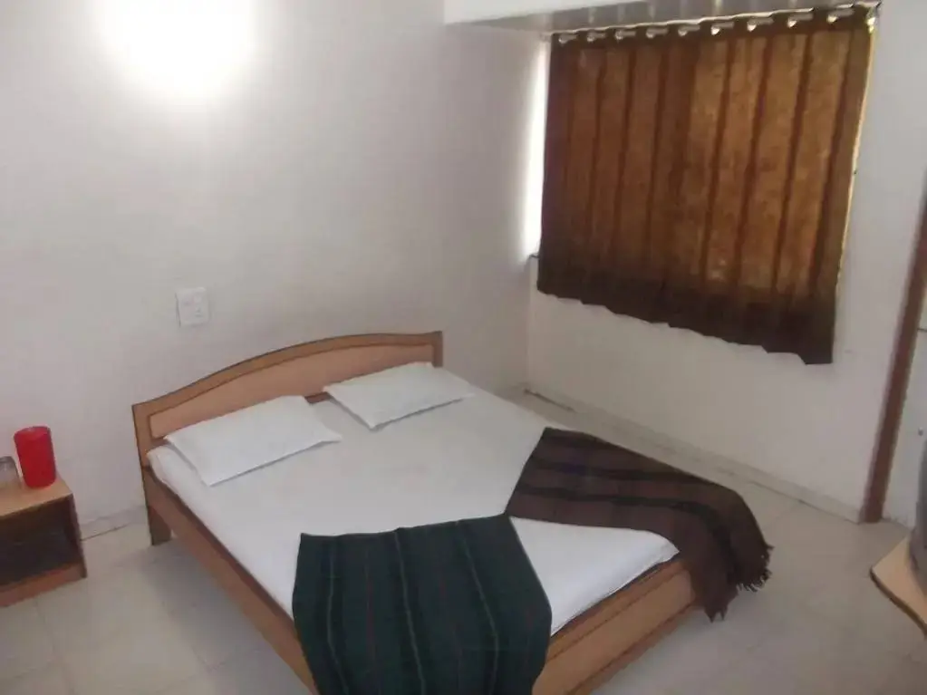 Нашик: Hotel Sahyadhri
