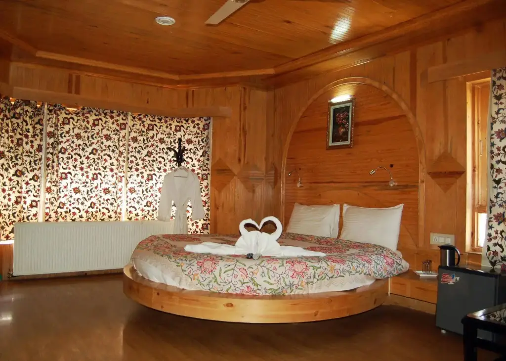 Пахалгам: Hotel Paradise Inn