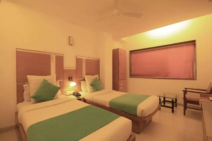 Ахмедабад: Hotel Kadamb Inn