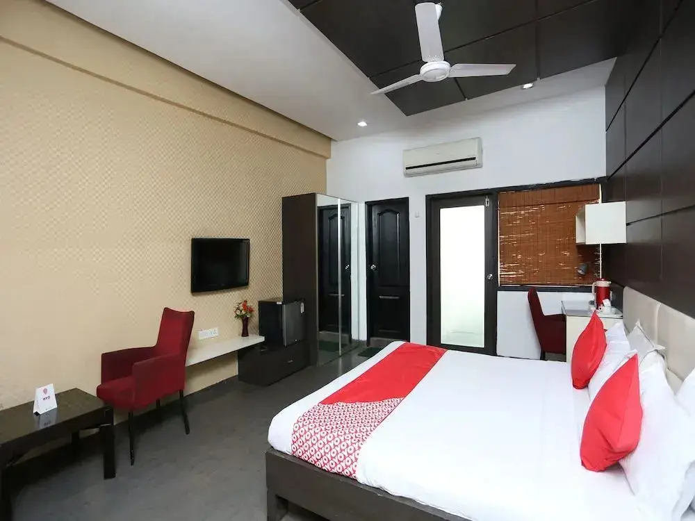 Райпур: OYO 11939 Hotel Queens Club of India