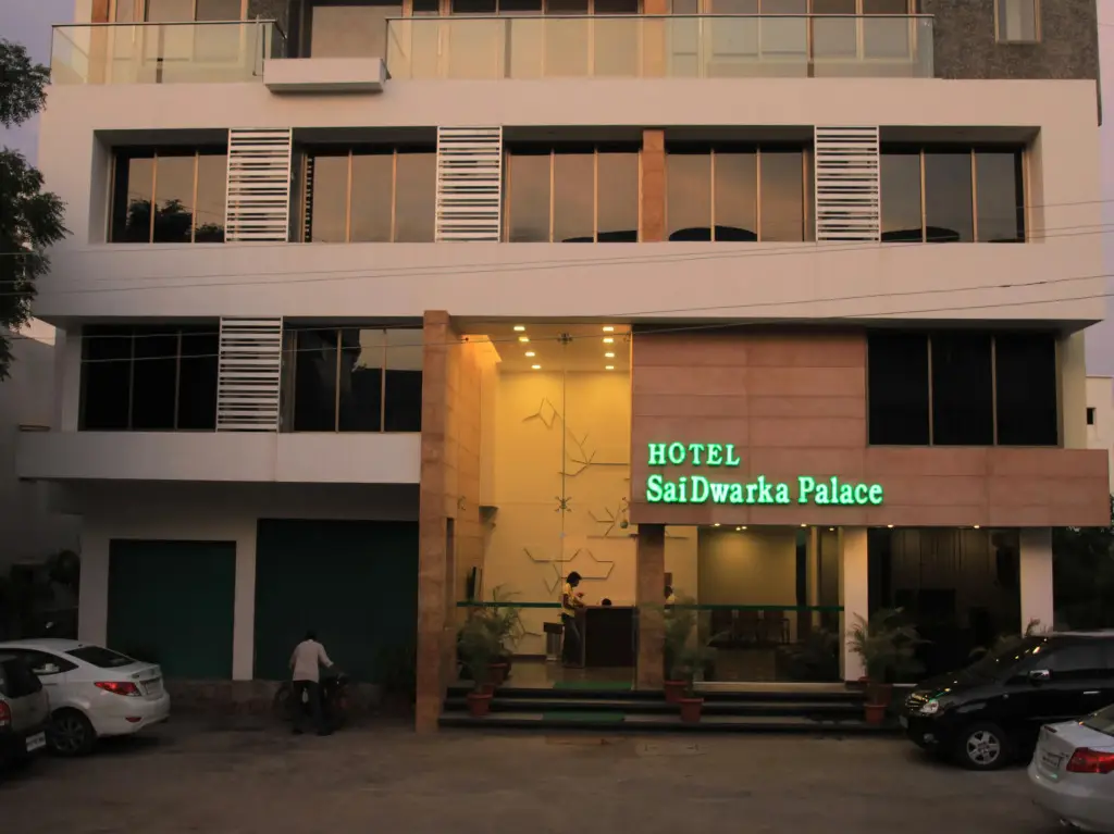 Ширди: Hotel Sai Dwarka Palace