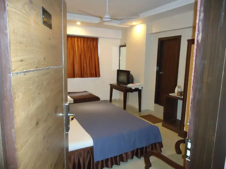 Ахмедабад: Maan Residency Hotel