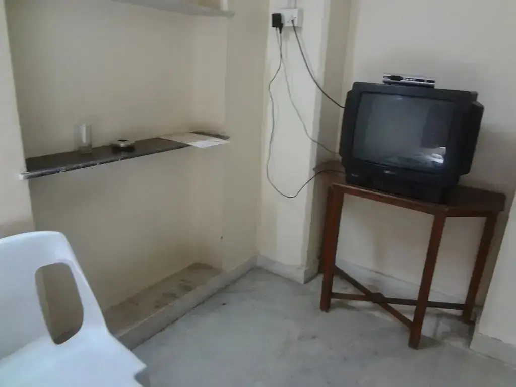 Пуна: Hotel Rajmandir