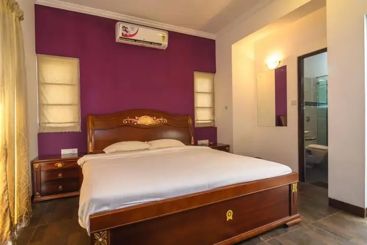 Верем: Richmonde Park Resort