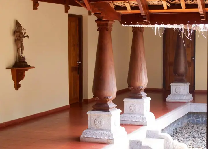 Payyanur: Neeleshwar Hermitage