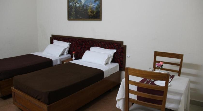 Султан-Батери: Issacs The Resort