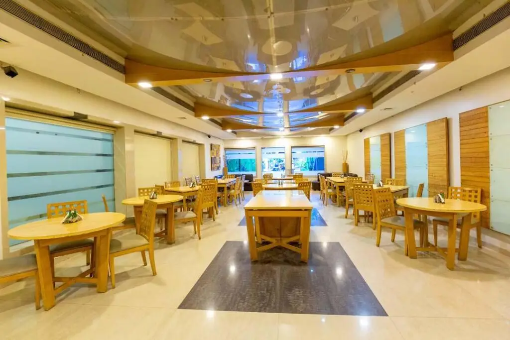 Sukh Hotel — фото 1