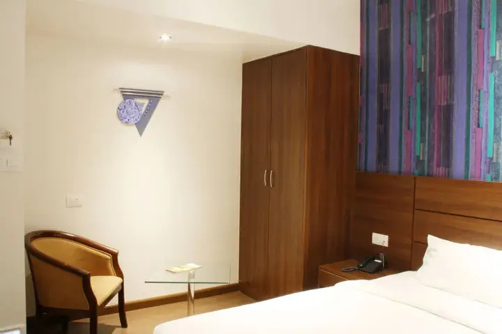 Пуна: Hotel Olive