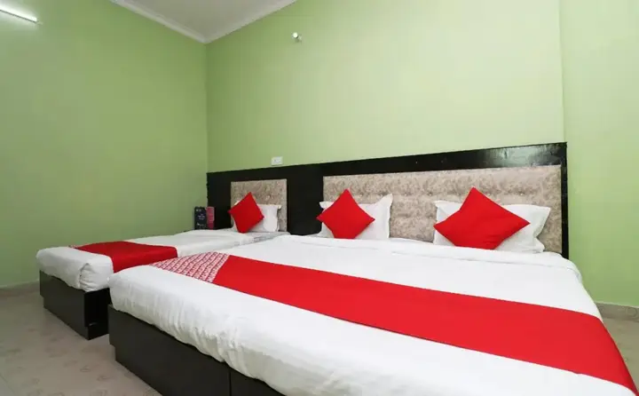 Лакхнау: OYO Flagship 23686 UR Guest House
