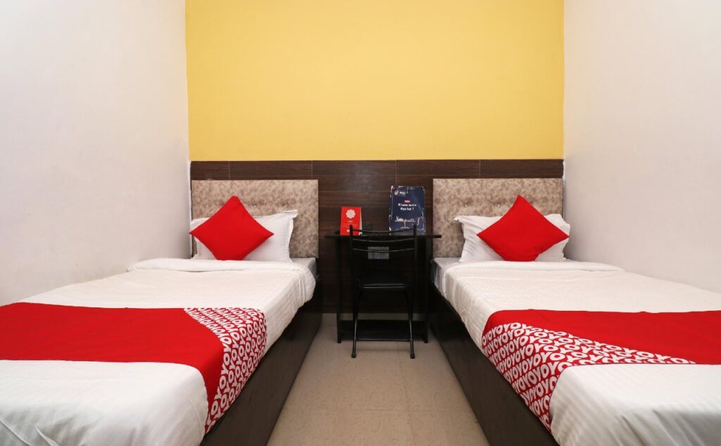 Лакхнау: OYO Flagship 23686 UR Guest House