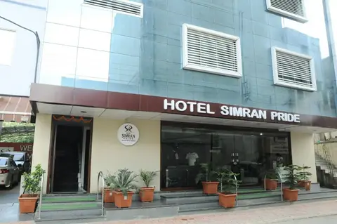 Hotel Simran Pride — фото 1