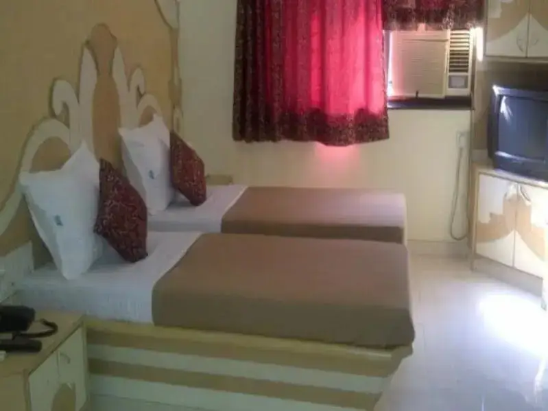 Пуна: Hotel Om Sai Palace