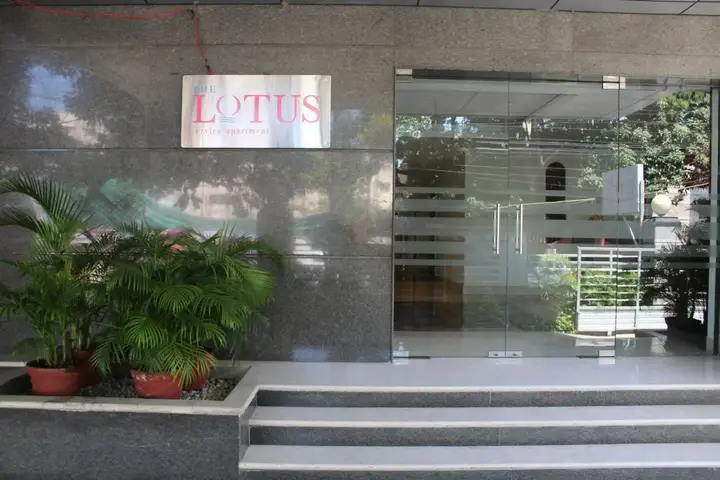 Ченнаи: The Lotus Apartment Hotels - Burkit Road