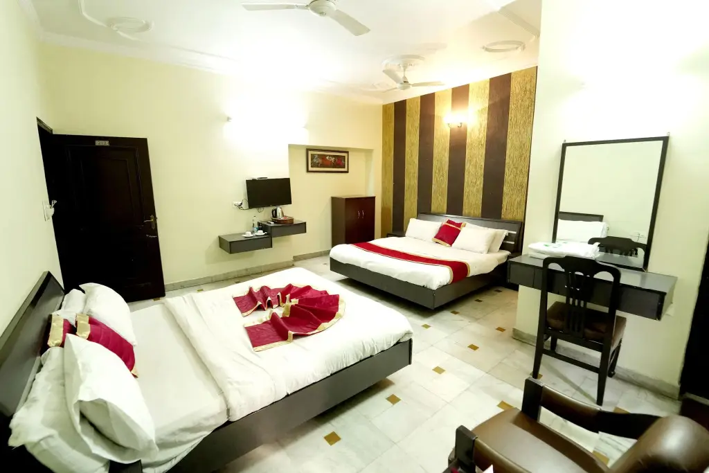 Амритсар: Hotel Roopa International