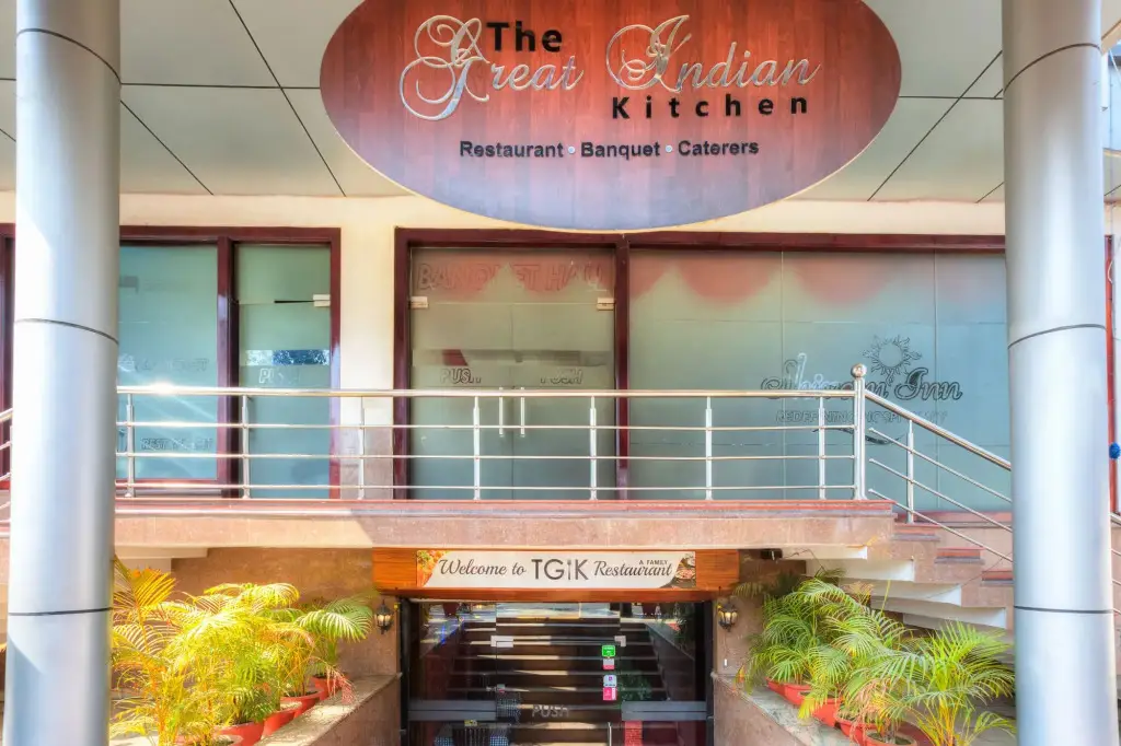 Treebo Shivam Inn Near Singapore Mall — фото 1