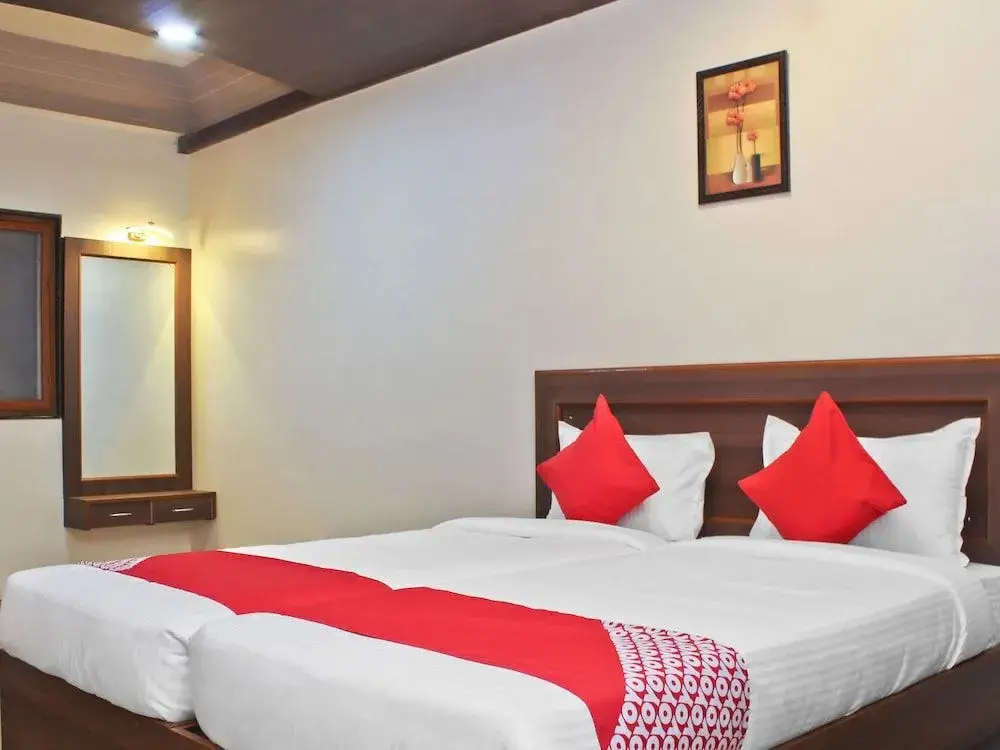 Пимпри-Чинчвад: Hotel Jayratna