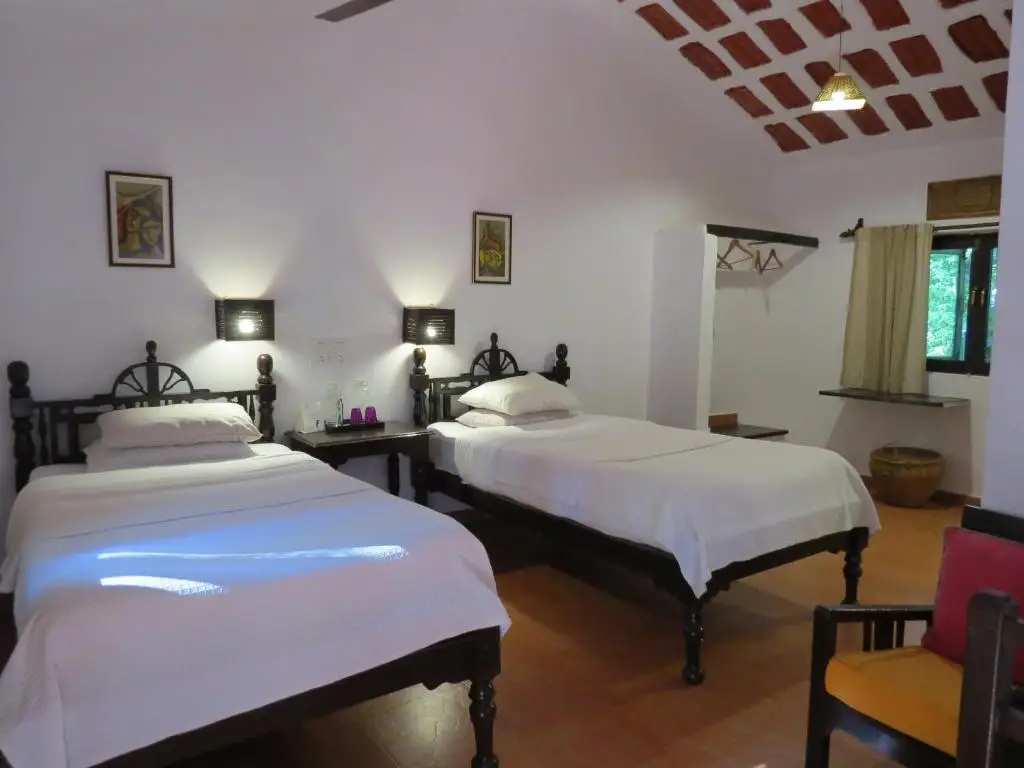 Баихар: Kanha Jungle Lodge