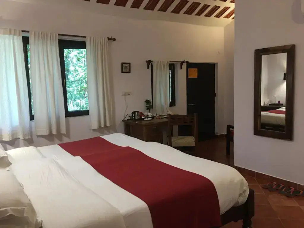 Баихар: Kanha Jungle Lodge