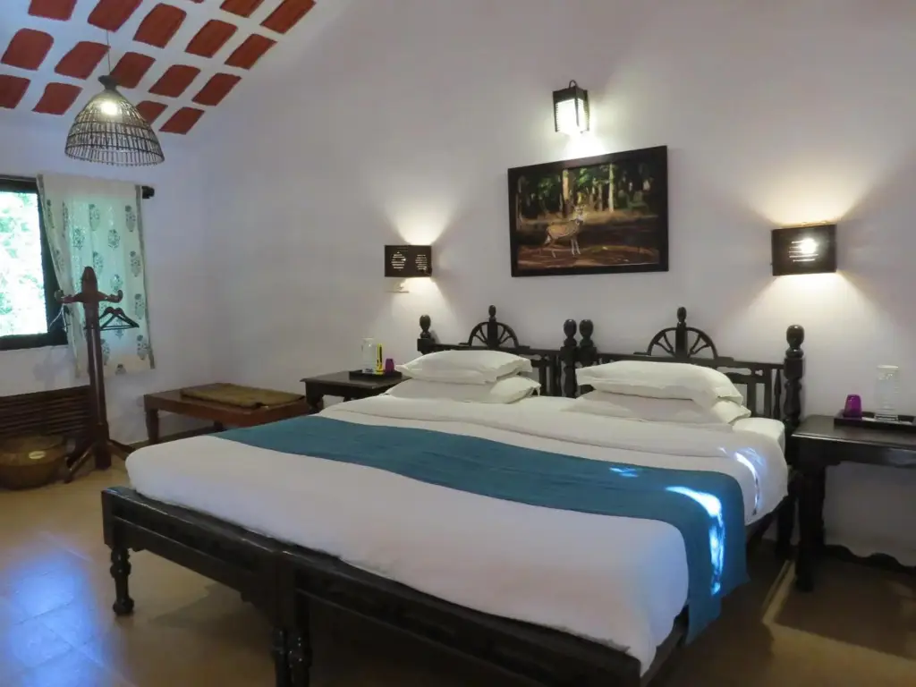 Баихар: Kanha Jungle Lodge