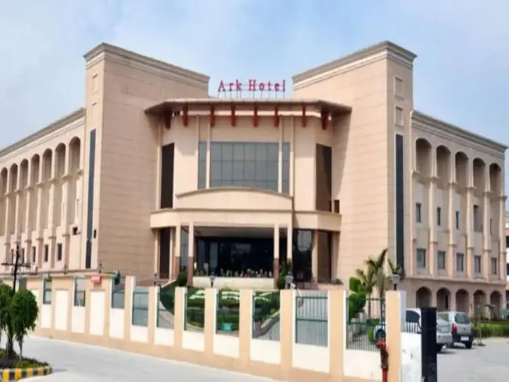 Пантнагар: Ark Hotel & Resorts