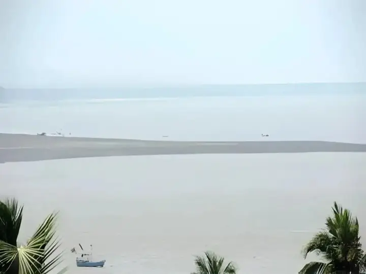 Силвасса: Hotel Brighton