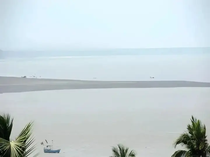 Силвасса: Hotel Brighton