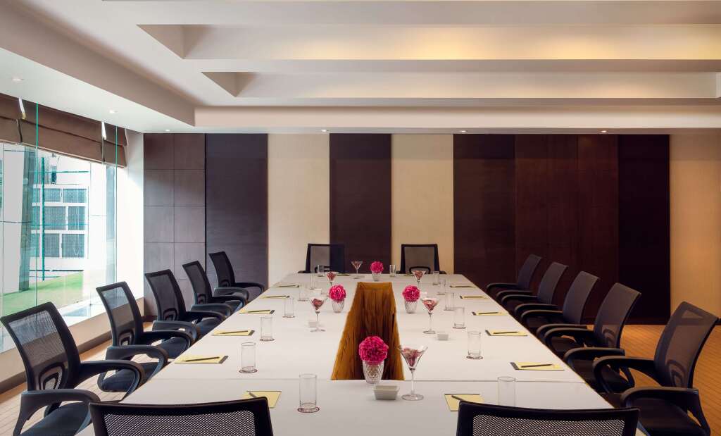 Бхивади: Golden Tulip Bhiwadi