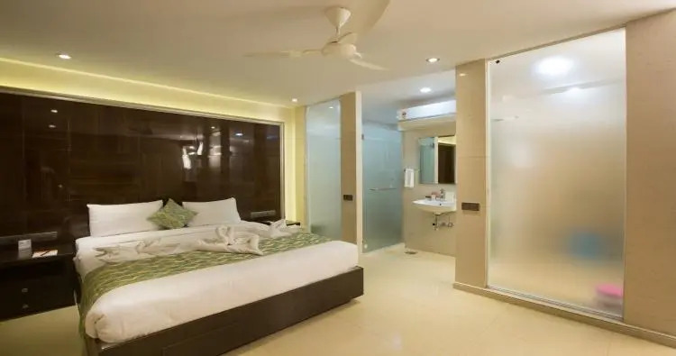 Олд-Махабалешвар: Hotel Visava Riverside