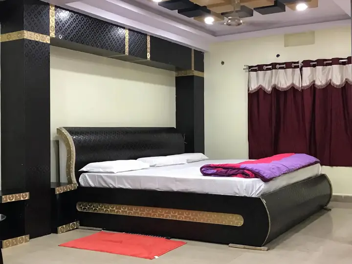 Срунгаварапукота: Ushasree Residency - Aruku Valley Road