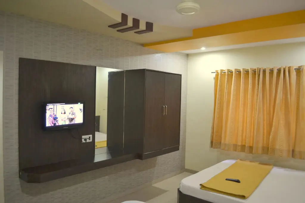 Ширди: Hotel Sai Kamal