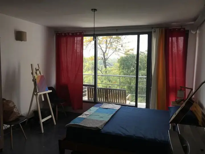 Нью-Дели: The Lazy Patio Home Stay