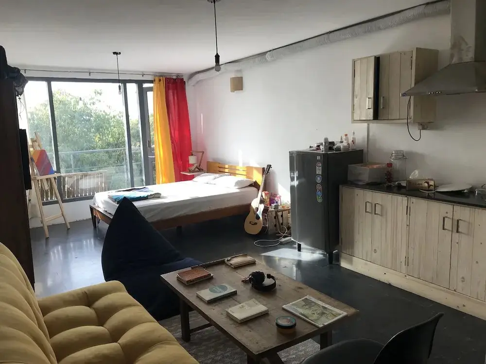 Нью-Дели: The Lazy Patio Home Stay