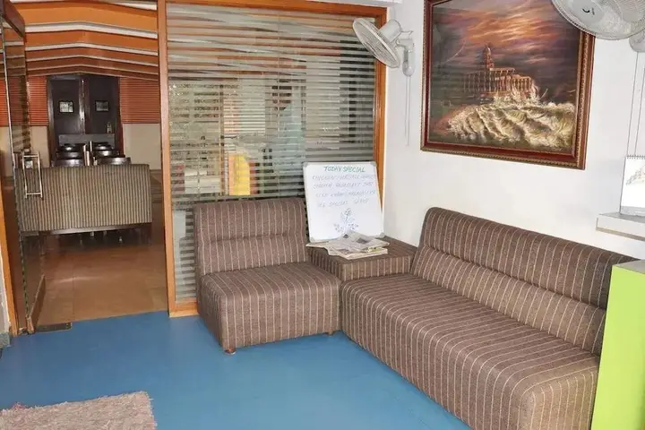 Бангалор: Bhagini Residency