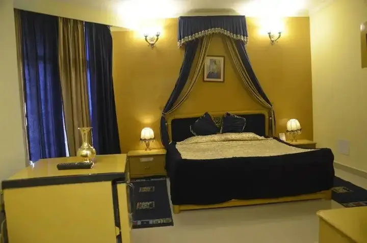 Дехрадун: Ramada Dehradun