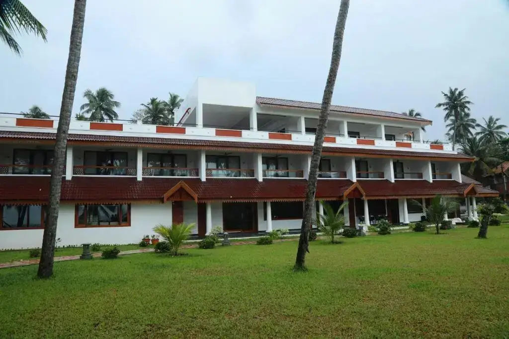 Lagoona Beach Resort — фото 1