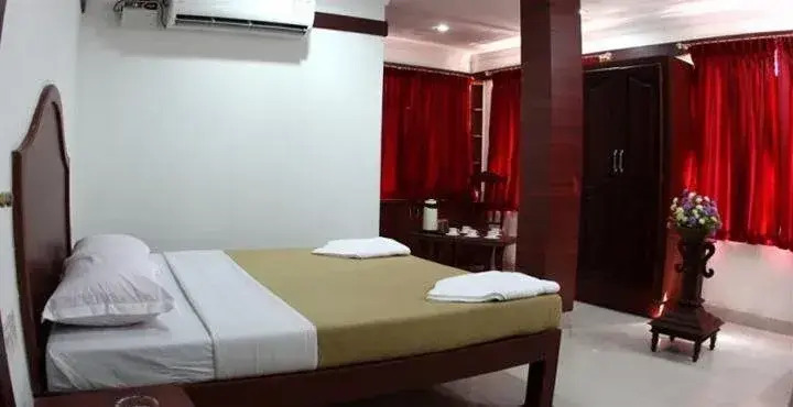 Ченнаи: Hotel Thoiba Residency