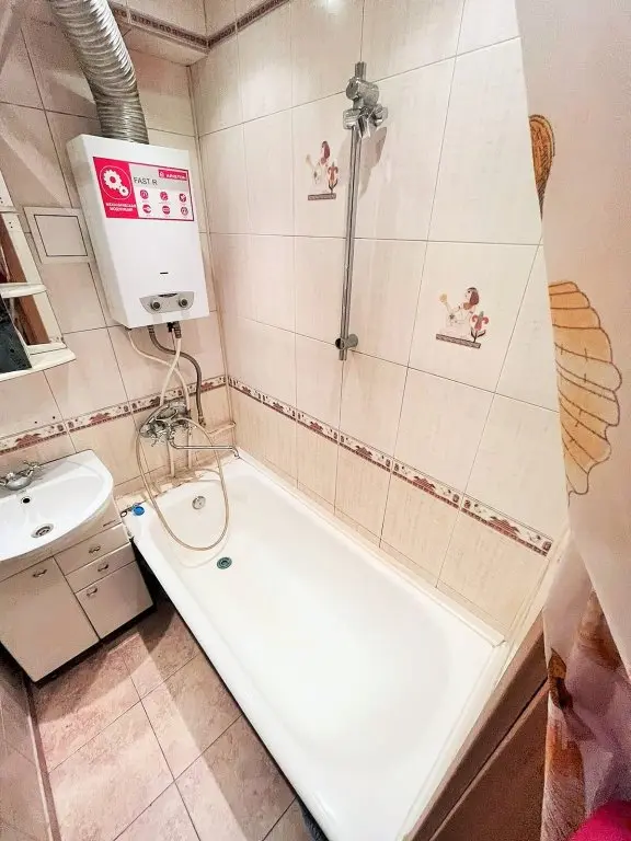 Санкт-Петербург: Апартаменты Двухкомнатные на Чекистов