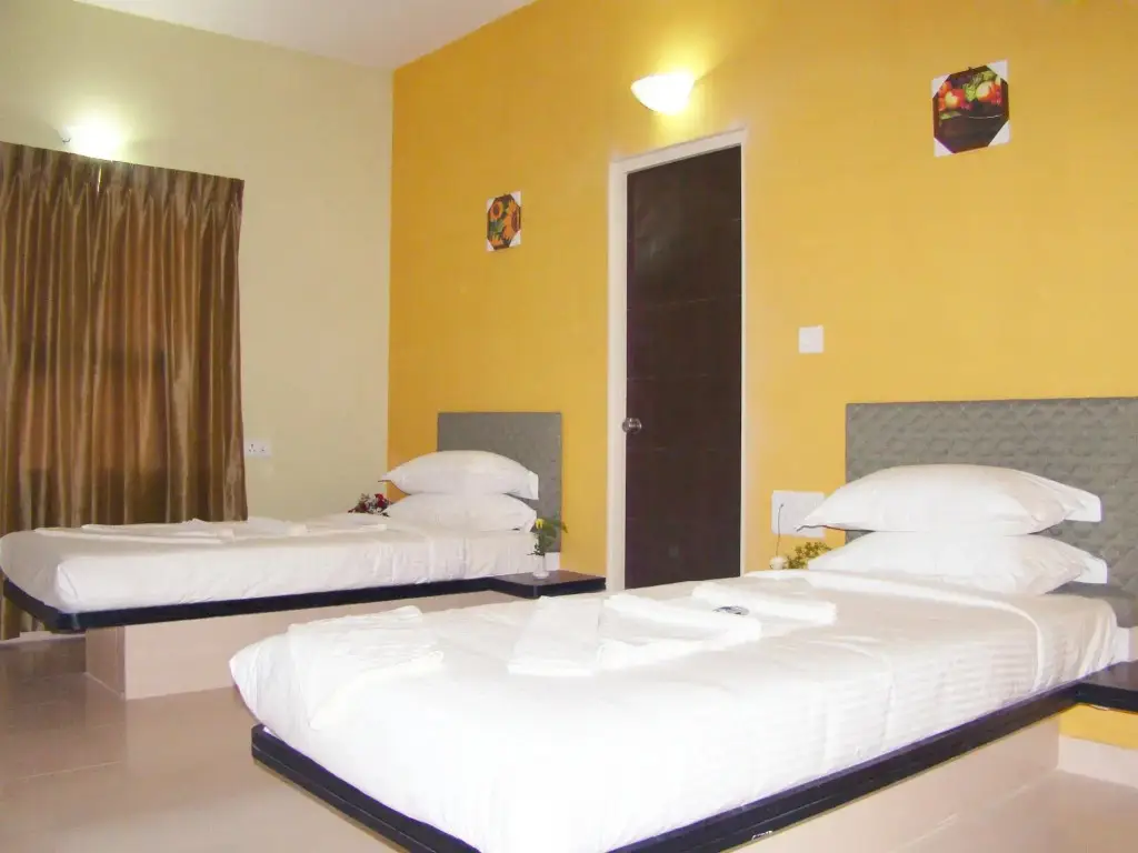 Бангалор: Grand Bee Hotel