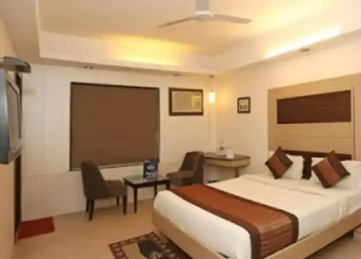 Гуруграм: Pacific Inn - Huda City Center