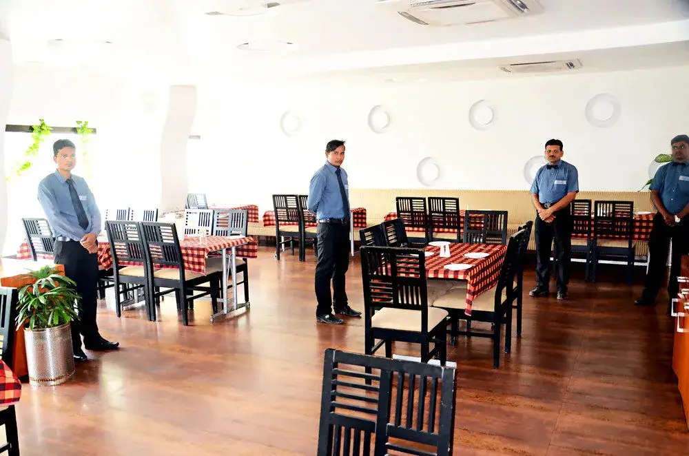Vista Rooms At M.P Law College — фото 1