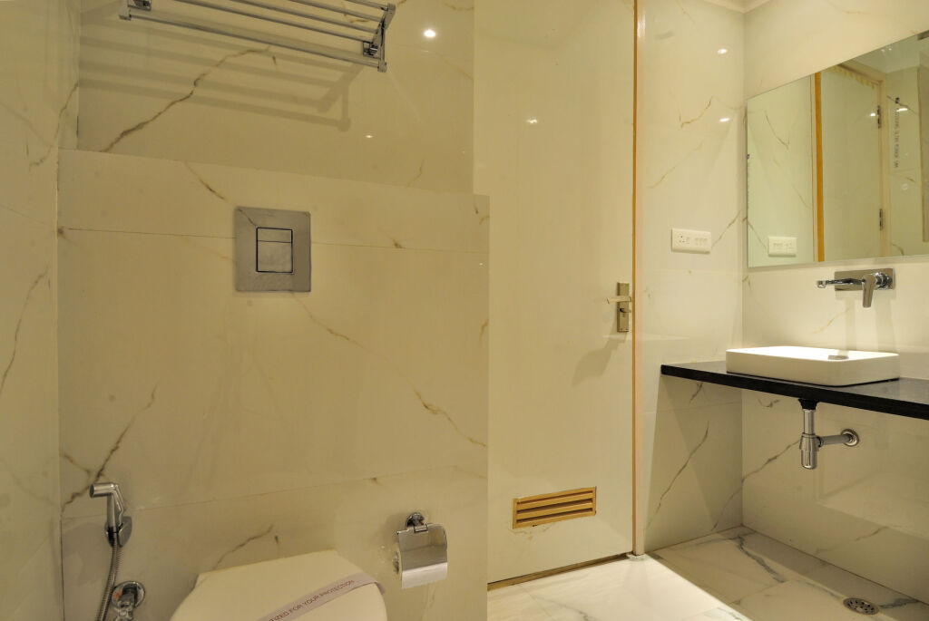 Нью-Дели: Hotel Aman Continental
